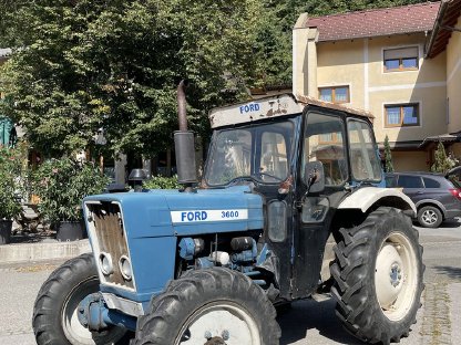 Ford 3600 4WD Traktor