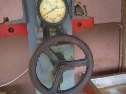 Bild 3:Obst Most Presse Stossier