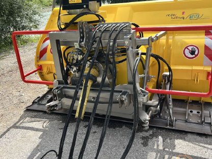 Bild 7:WESTA 900/2700 Hochleistungs-Schneefräse