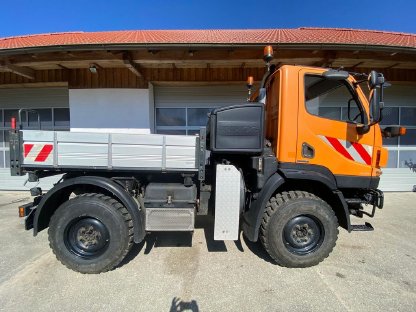 Bild 3:Unimog Mercedes-Benz U20