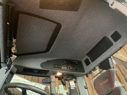 Bild 8:Steyr 6195 CVT Tier 3