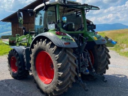 Bild 2:Fendt 512 Vario Power Traktor