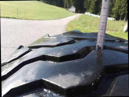 Bild 4:480/45R17 Reifen