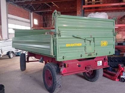 Bild 3:Brantner 3-Seitenkipper