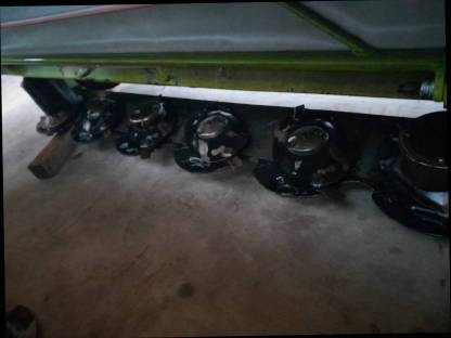 Bild 2:Frontmähwerk Claas Disco 3100F