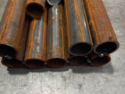 Bild 3:Starkwandige Rundrohr Reste 42,5 mm