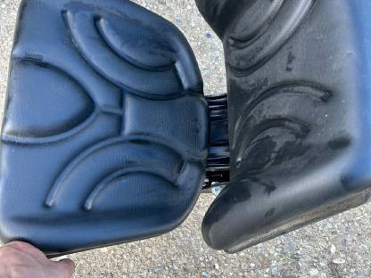 Bild 2:Traktorsitz klappbar