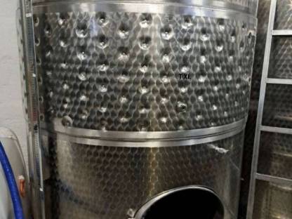 Bild 2:Weintank 2.600 l