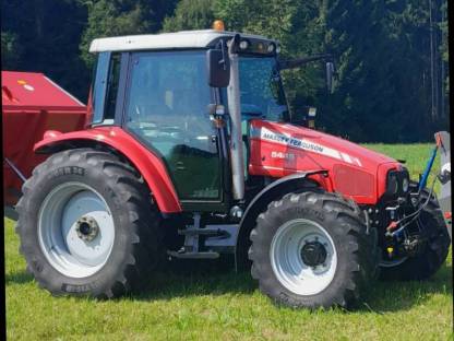 Bild 2:MF5445 1970 Best