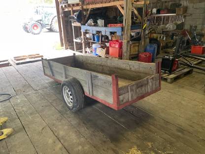 Bild 2:Anhänger Traktor Eigenbau