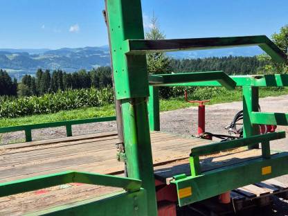 Bild 4:Ballenhänger selbstladend