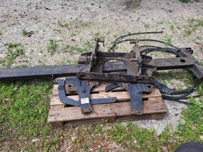 Bild 3:Kommunalrahmen zu Steyr CVT 6160 Tier 3 (S-matic) Schneepflug