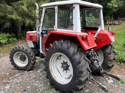 Bild 2:Steyr 8065 Turbo Traktor