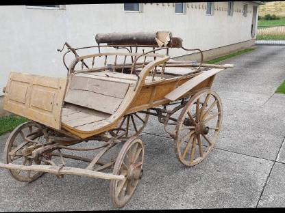 Bild 3:Pferdewagen / Kutsche