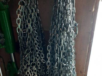 Bild 4:600/65-R38 Netzkette, Schneeketten, Forstketten