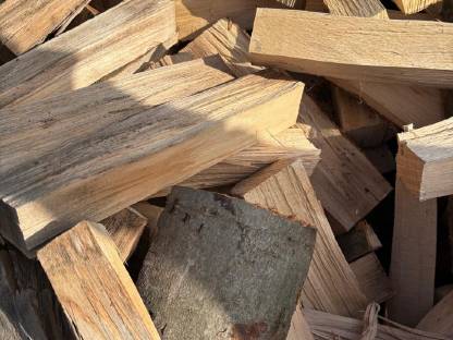 Bild 2:Brennholz Wienerwald