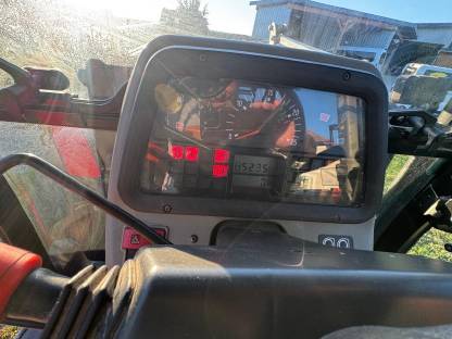 Bild 2:Ferguson 4335