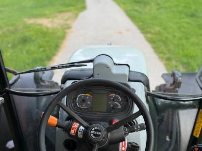 Bild 9:Steyr 4100 Kompakt HILO 1,5 Stage V, EZ 01/2023, 240 Bstd.