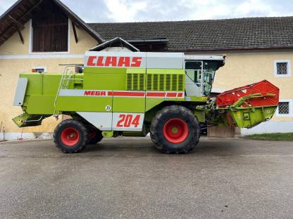 Bild 2:Claas MEGA 204