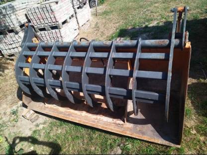 Bild 3:Schaufel mit Greifarm Krokogebiss 2,40 m