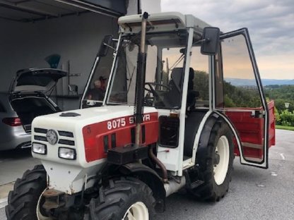 Traktor Steyr 8075as
