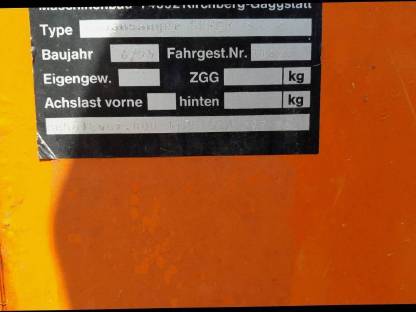 Bild 4:Mähwerk und Absaugung Wiedemann