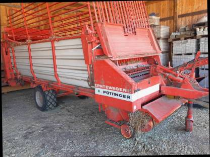 Bild 4:Pöttinger Erntewagen 2
