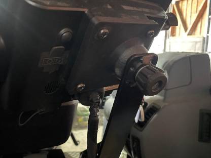 Bild 7:Steyr Expert CVT Monitorhalterung