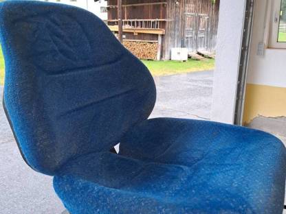 Bild 2:Traktorsitz New Holland