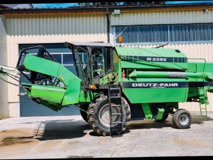 Bild 3:Mähdrescher Deutz M 2385