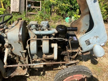 Bild 6:Schmalspur Traktor Eicher Puma ES201