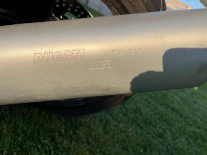 Bild 5:Ducati Monster 750 Black Edition M1