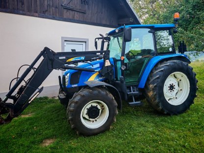 Bild 2:New Holland T5060