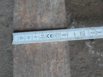 Bild 6:Palettengabel mit Greifarm