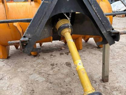 Bild 5:Mammut Siloverteiler 175 ST F