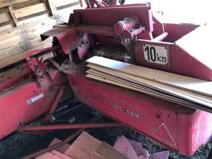 Bild 4:MF Kleinballenpresse