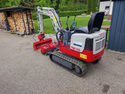 Bild 2:Takeuchi TB 108 Minibagger Martin Löffelpaket