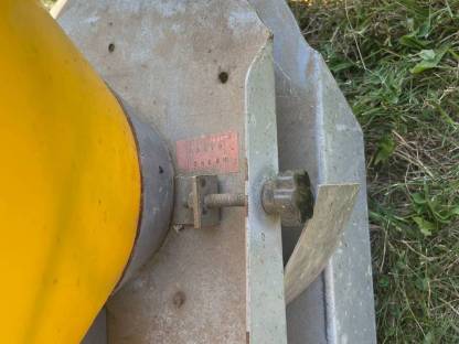 Bild 2:Kleinsamenstreuer APV