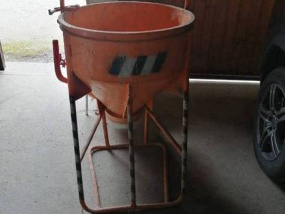 Bild 4:Betonkübel