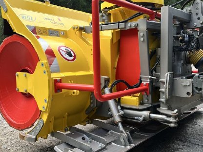 Bild 5:WESTA 900/2700 Hochleistungs-Schneefräse