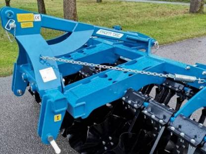 Bild 7:Agripol Frontpacker 3 m