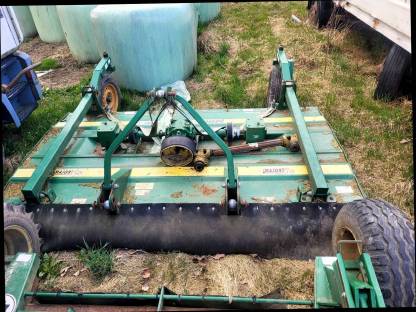 Bild 3:Mulcher Major 2013 Front und Heck