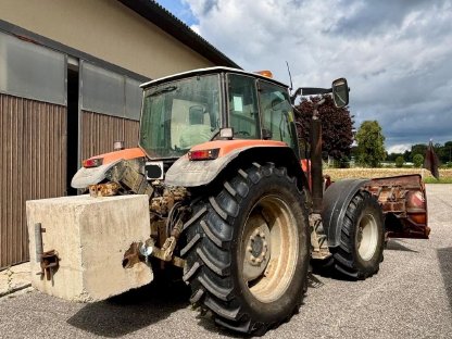 Bild 4:Verkaufe Case mit Schneepflug