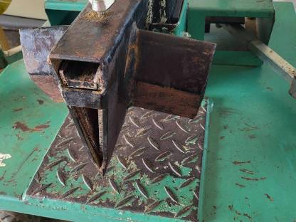 Bild 5:Binderberger Kurzholzspalter H7