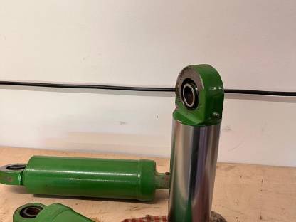 Bild 6:Hubzylinder John Deere 85 mm