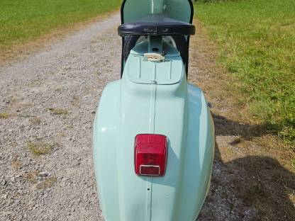 Bild 5:Piaggio Vespa V50