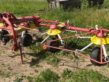 Bild 2:Pöttinger Euro HIT 54 N