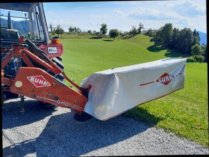 Bild 2:Kuhn Mähwerk GMD 500