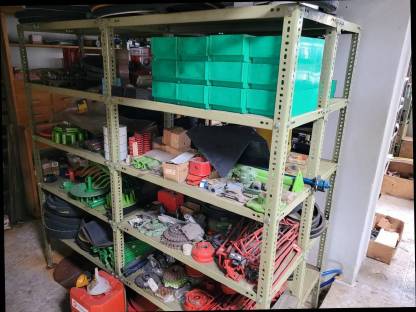 Bild 4:Großes Ersatzteillager