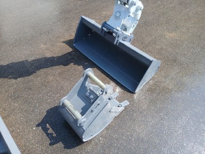 Bild 8:Minibagger Takeuchi TB216 V4 mit Powertilt